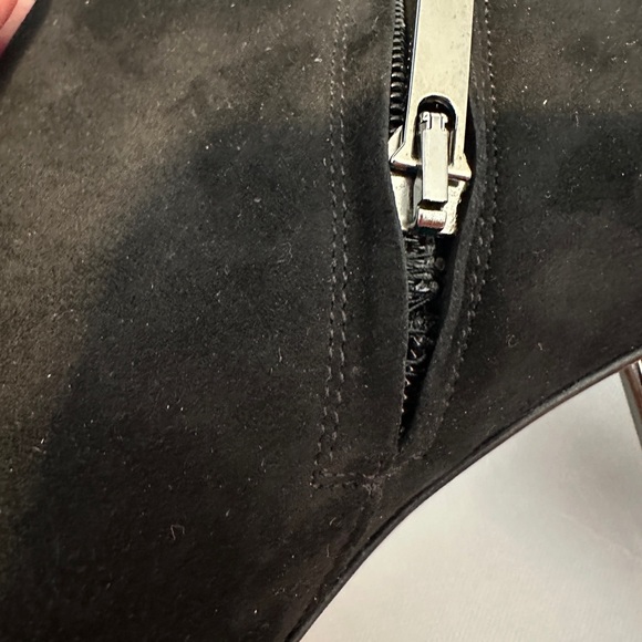 Robert Clergerie “secret” Black Suede Ankle Boots - Picture 10 of 12